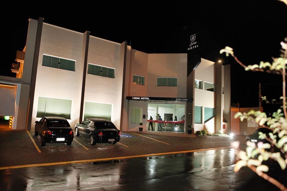 Pederneiras Siena Hotel מראה חיצוני תמונה