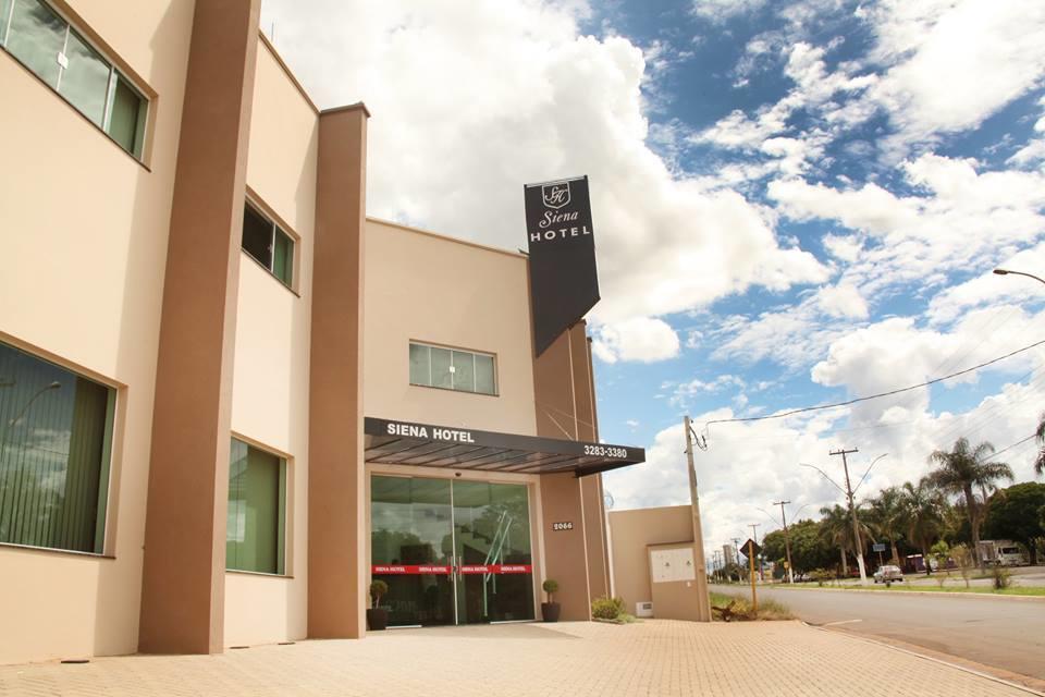 Pederneiras Siena Hotel מראה חיצוני תמונה